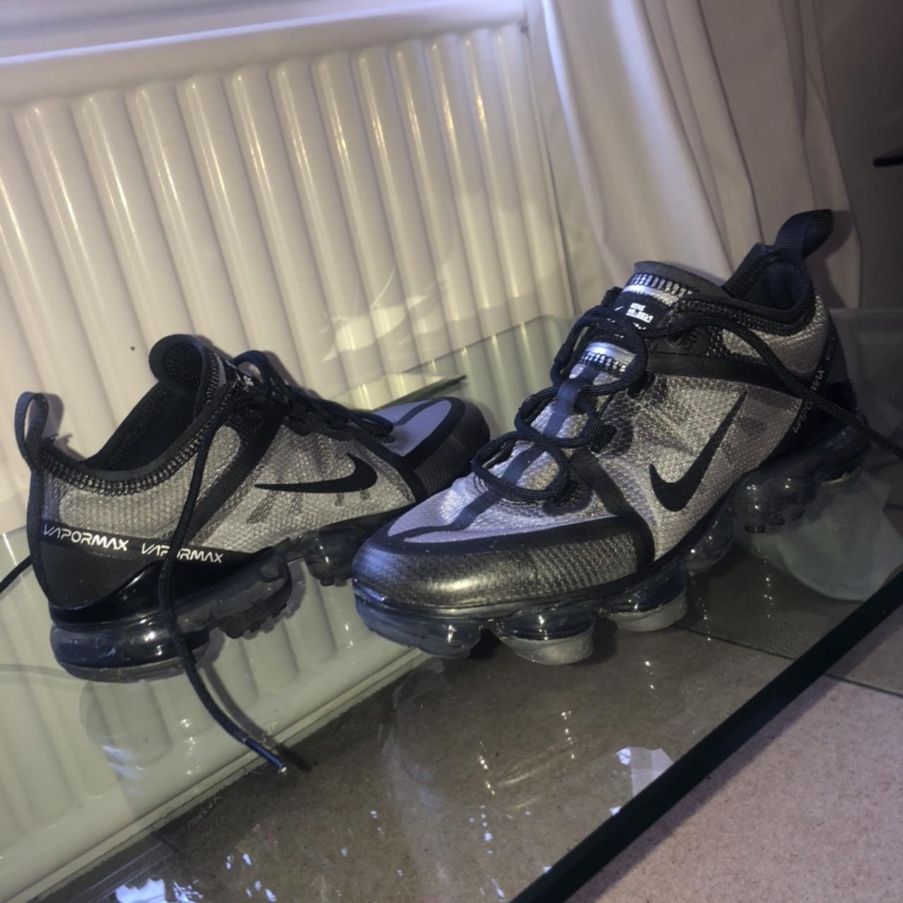 black vapor max junior