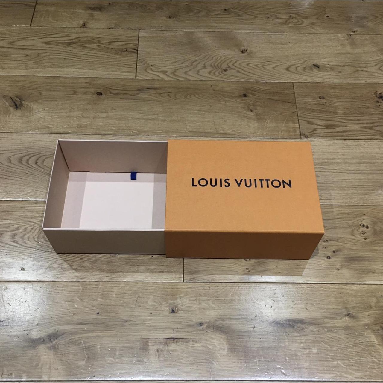 COMBO Hộp Giấy Carton đựng giày dép Hộp mũ Louis Vuitton  Bill thẻ   Giấy gói Nhật xịn chuẩn Fullbox  Shopee Việt Nam
