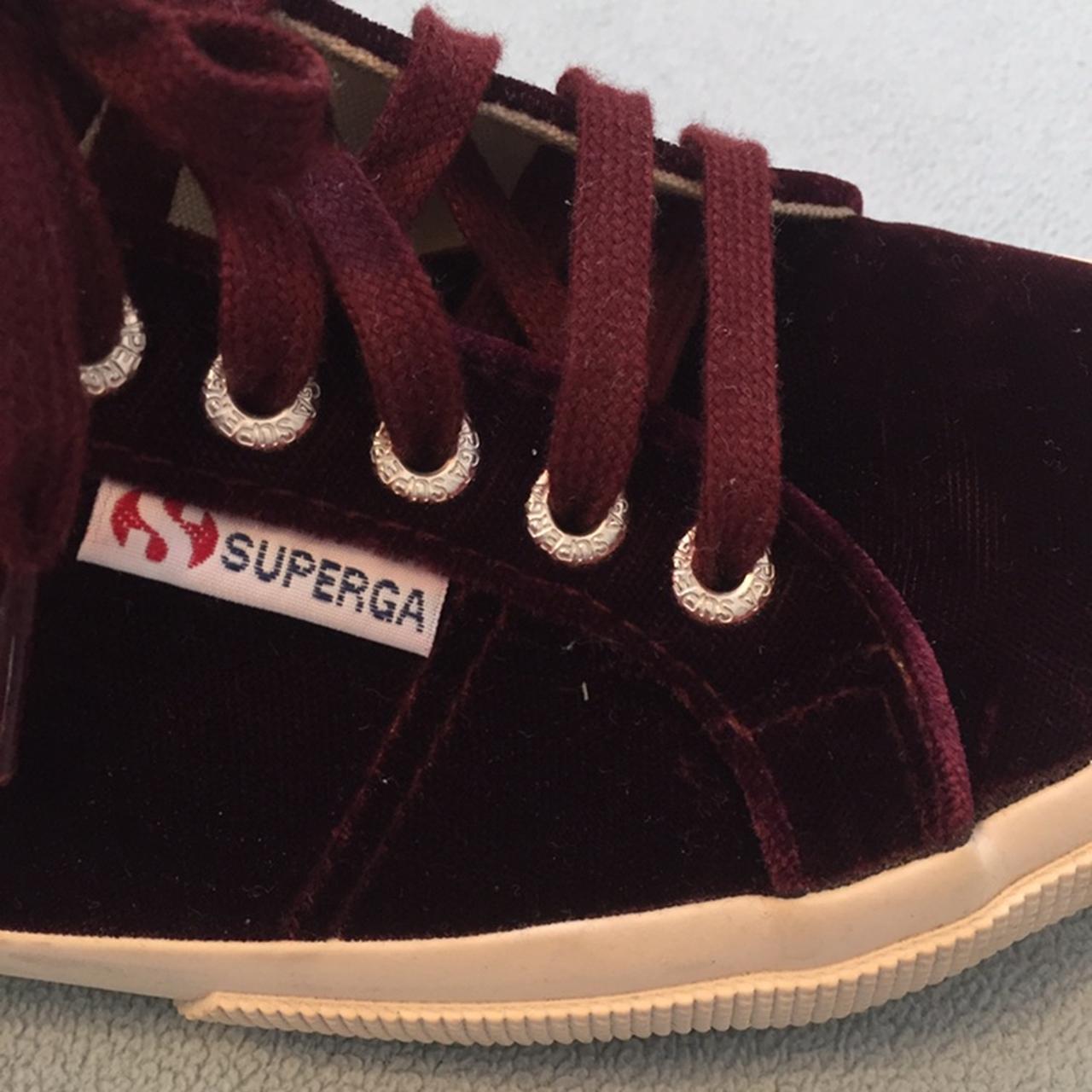 Superga velvet outlet bordeaux