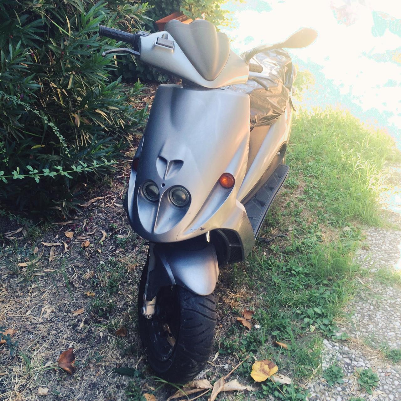 Scooter Phantom Phantom F12 Grigio Malaguti Phantom F12 50cc