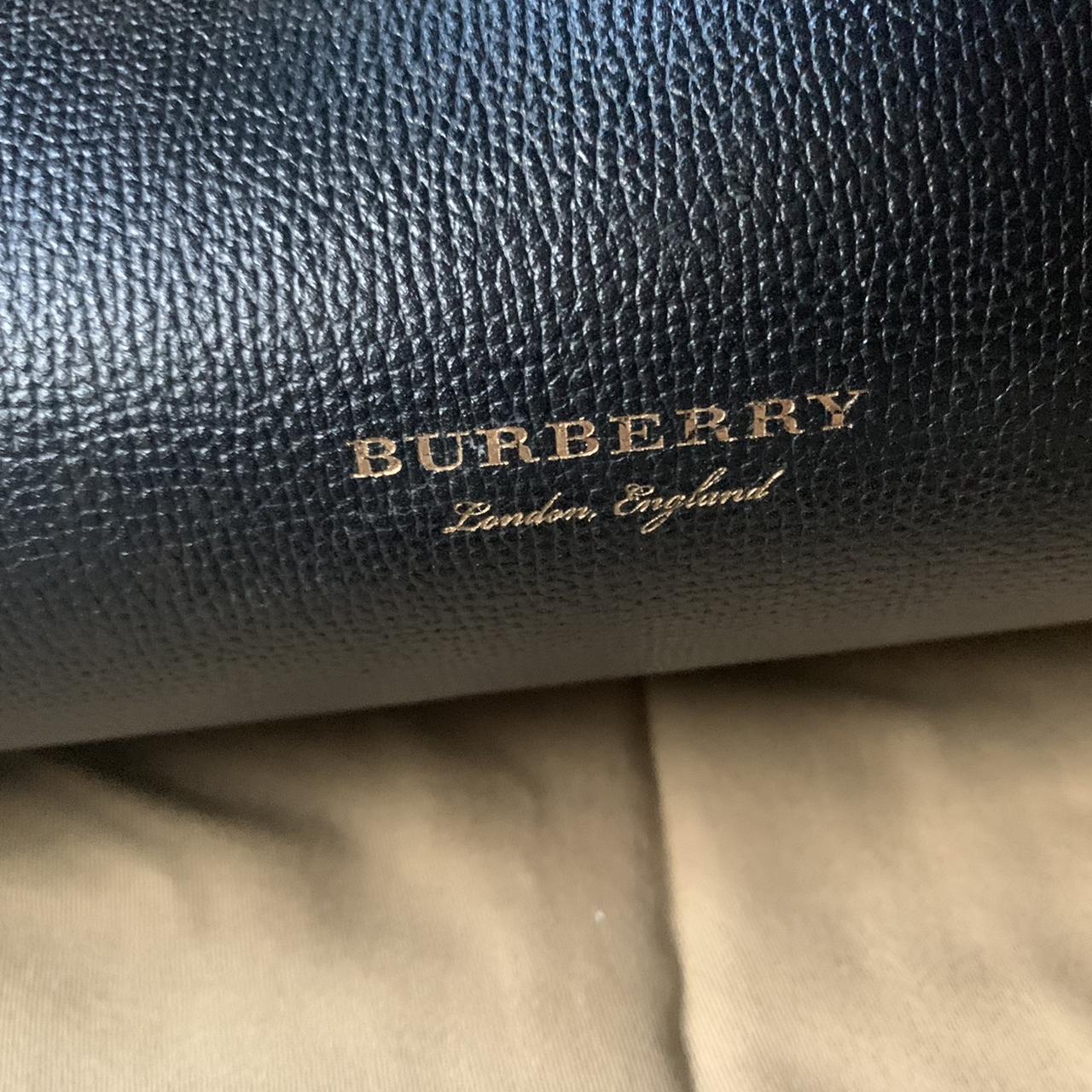 Beautiful original Burberry wallet in light camel - Depop