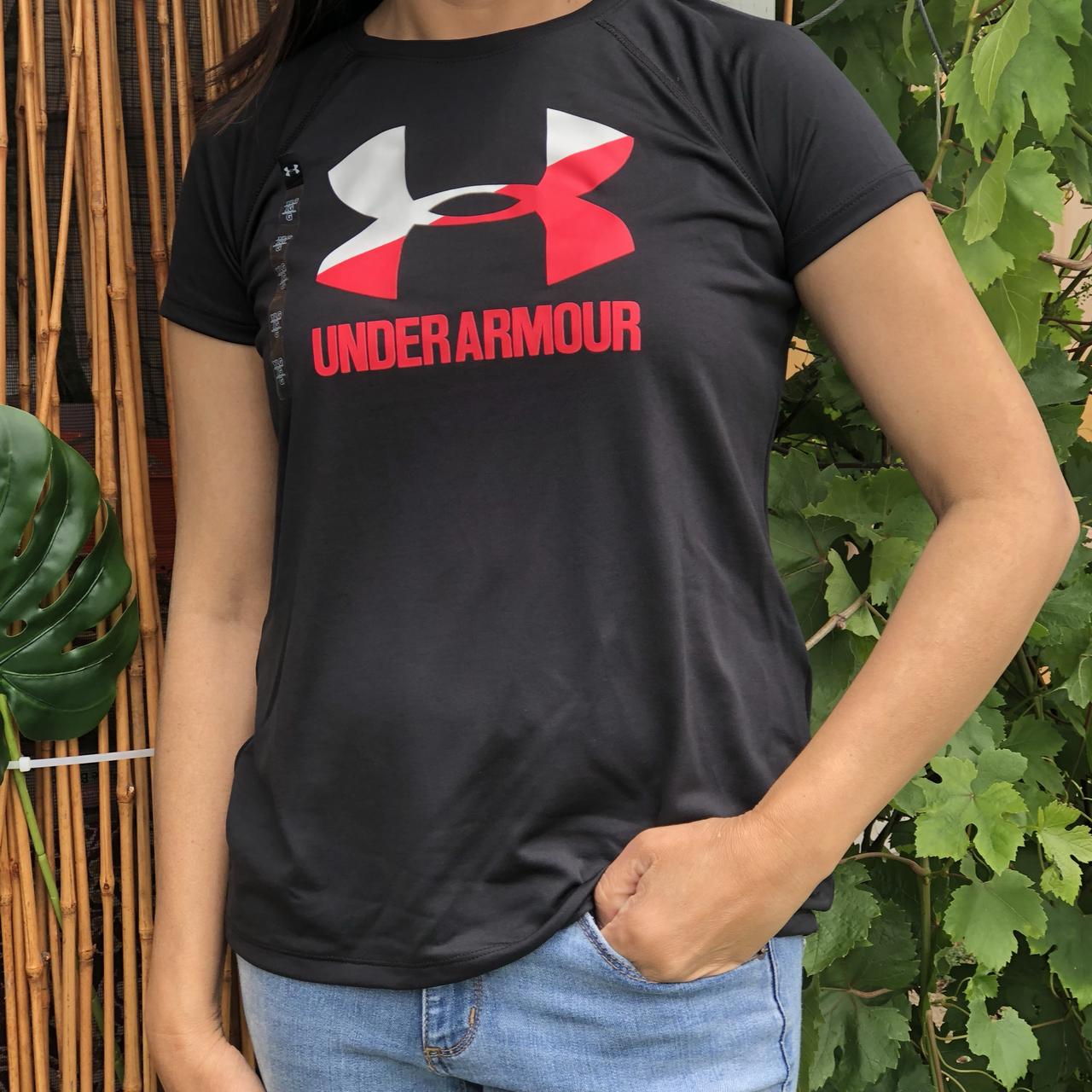 Girls under armour on sale t shirts