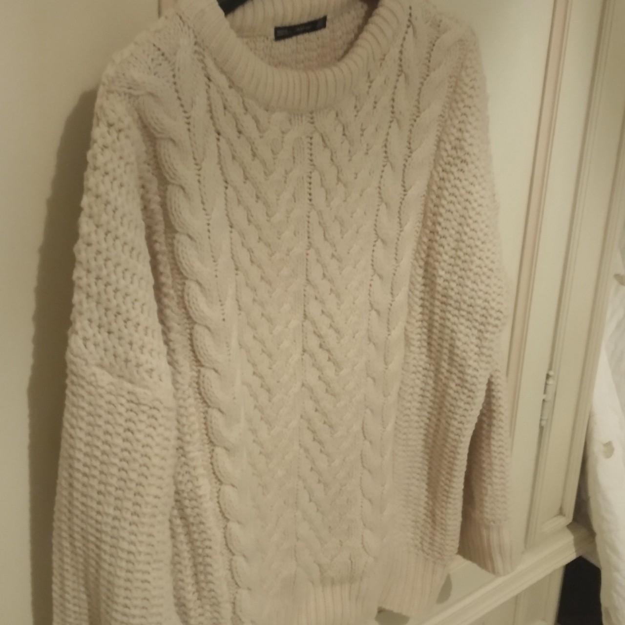 Pullover beige in maglia doppia di Zara Taglia L Depop