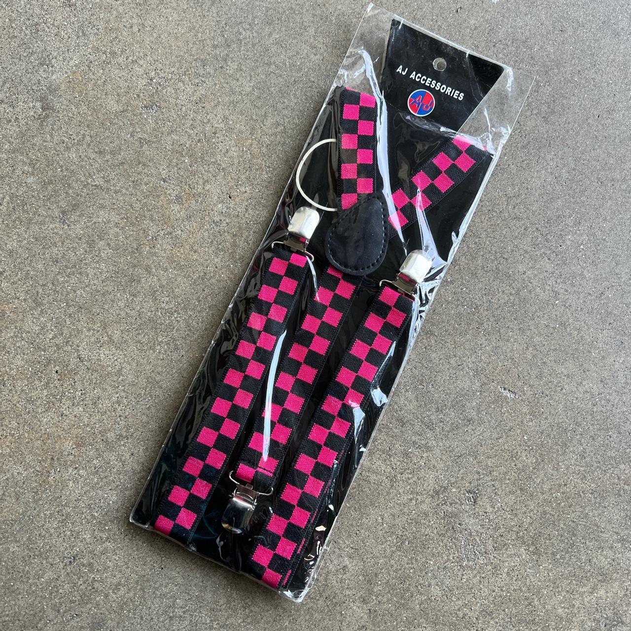 Hot Topic Women's Pink and Black Belt Depop