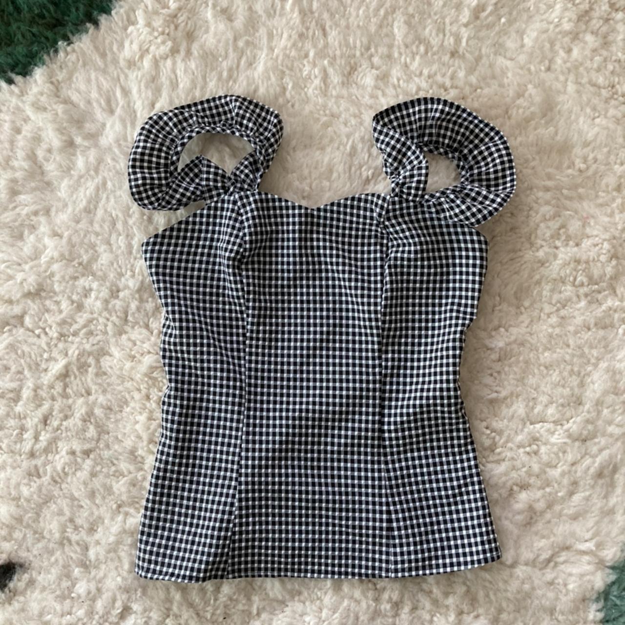 Cutest black and white checked sweetheart fitted... - Depop