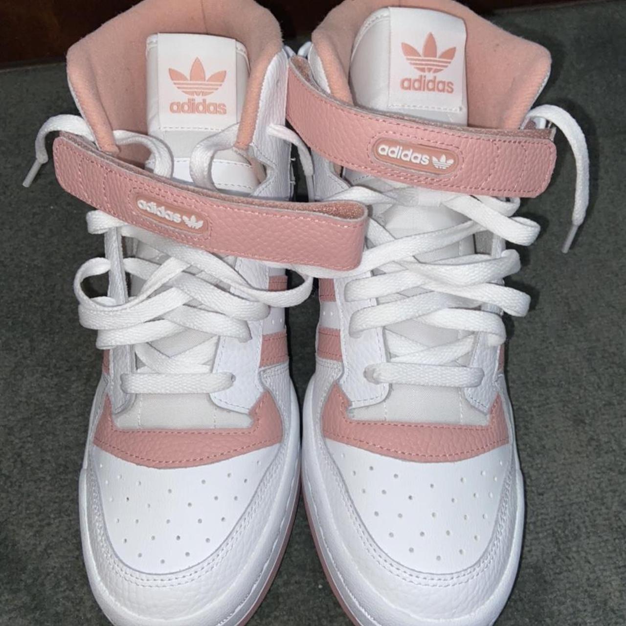 Product Image 3 - Adidas Forum Mid - Pink/White

Men’s