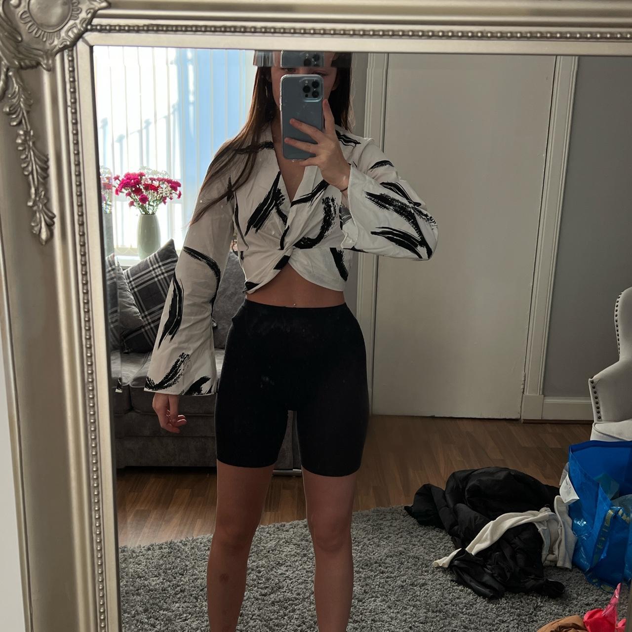 River island bat wing sleeve cross knot crop top ... - Depop