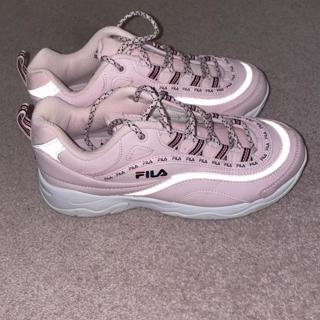 fila ray pink trainers