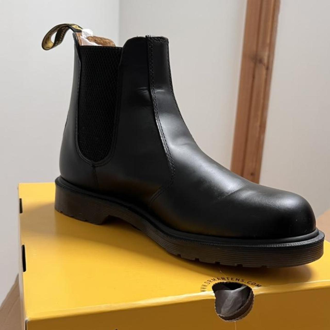 Dr martens occupational on sale 8250