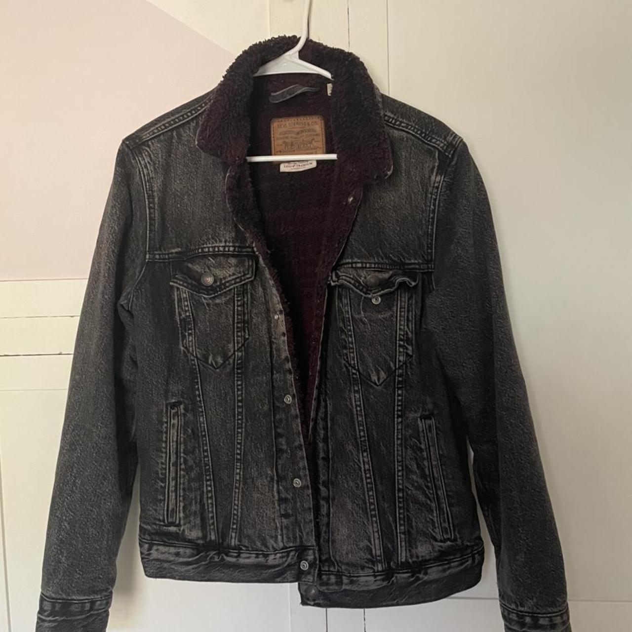 Levis denim trucker jacket sherpa lined. Men’s size... Depop