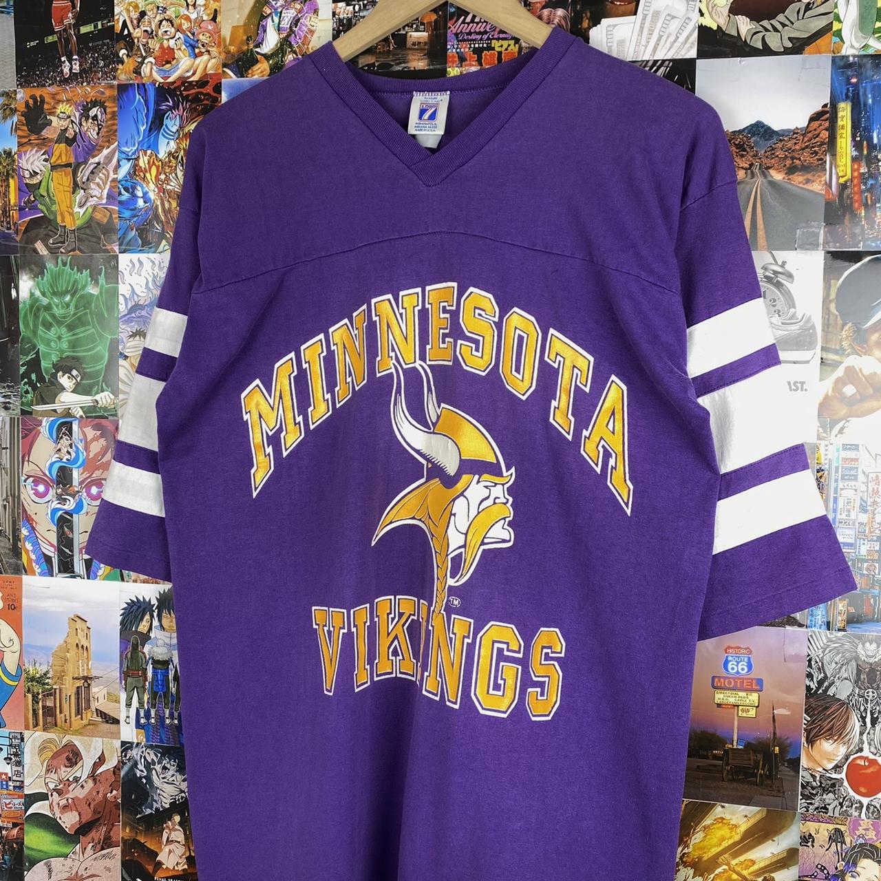 Vintage 90s NFL Minnesota Vikings Half Sleeve Logo 7... - Depop