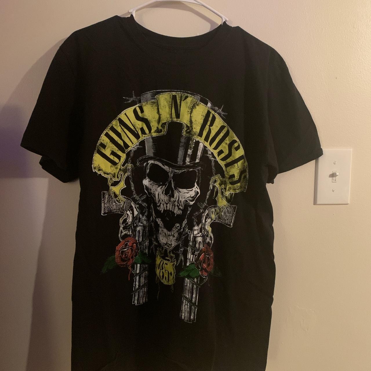 Black Guns N Roses Tshirt Size L Still in good... - Depop