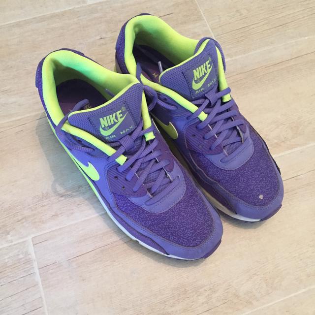 Nike Air MAX Viola e verde Fluo numero 39