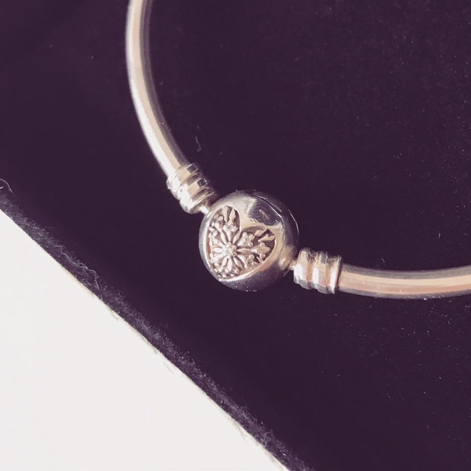 Pandora you melt 2025 my heart bangle