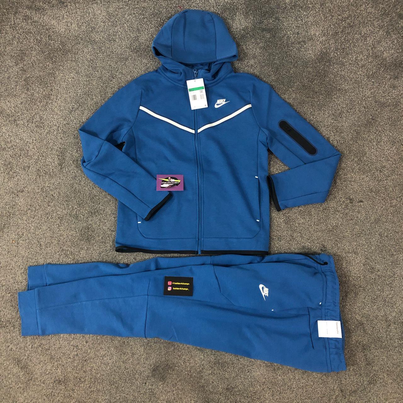 nike sportswear tech fleece tall