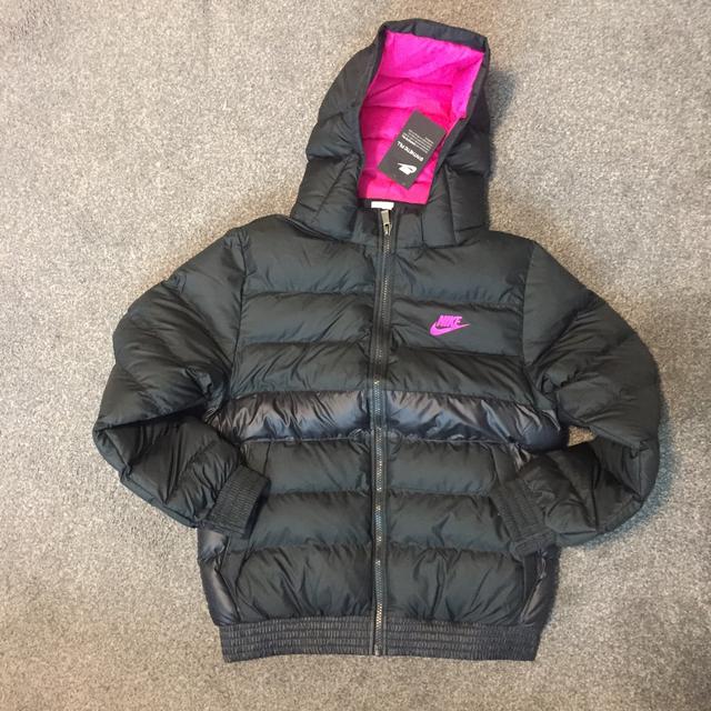 Girls nike hotsell padded jacket