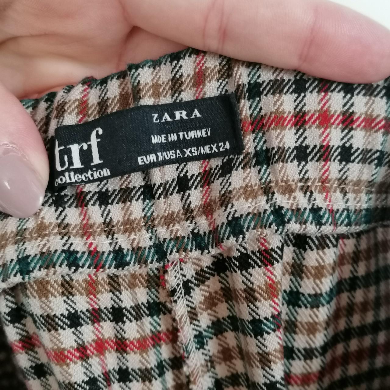 Zara size xs pants/trousers. print with... Depop