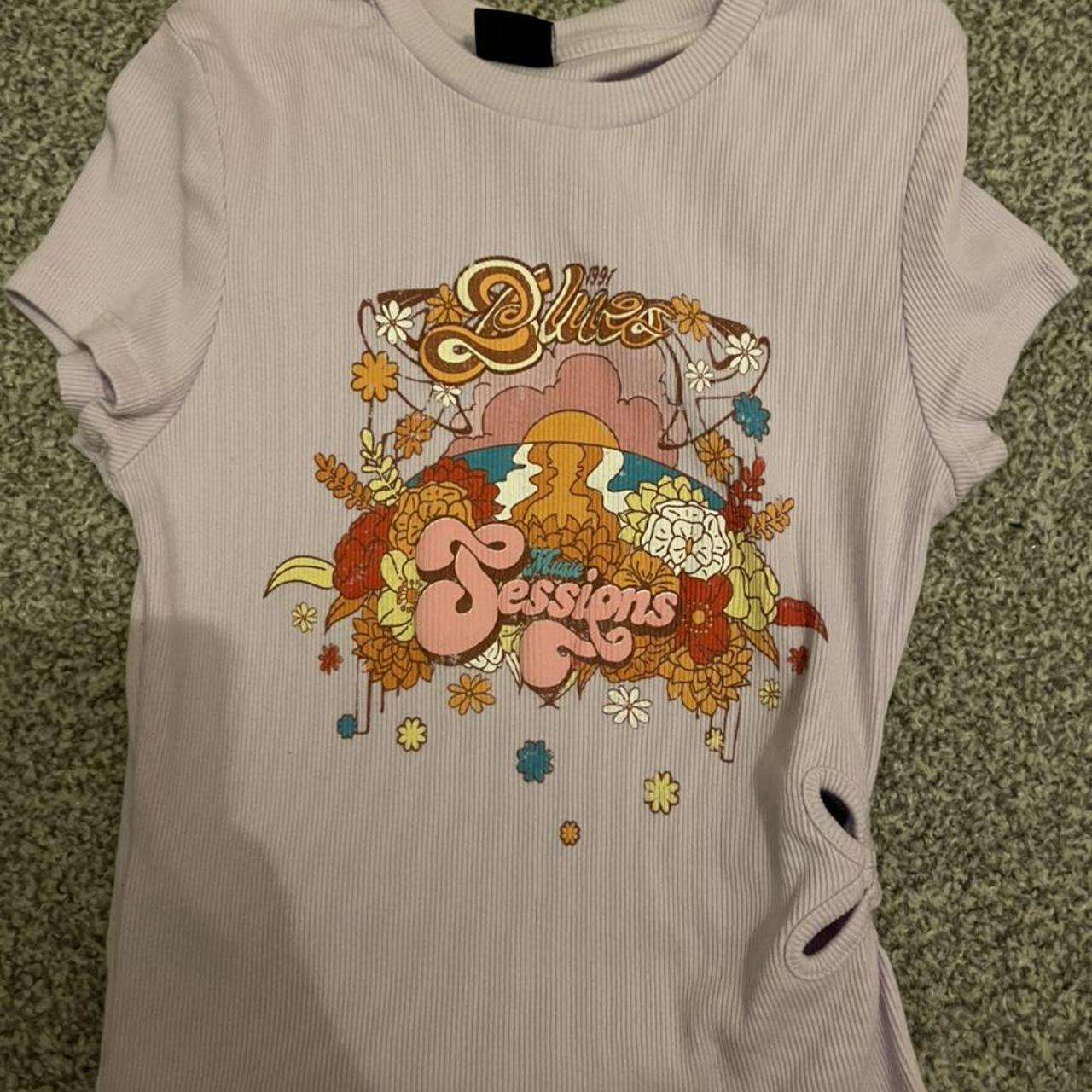 bershka lilac ribbed graphic baby tee. size M.... Depop