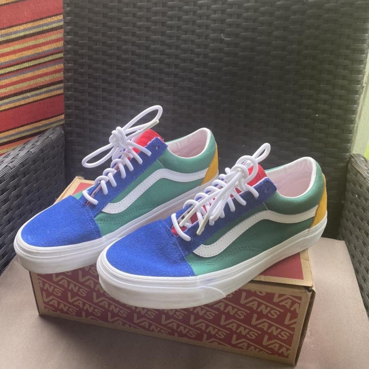 Vans old skool store yacht club rainbow