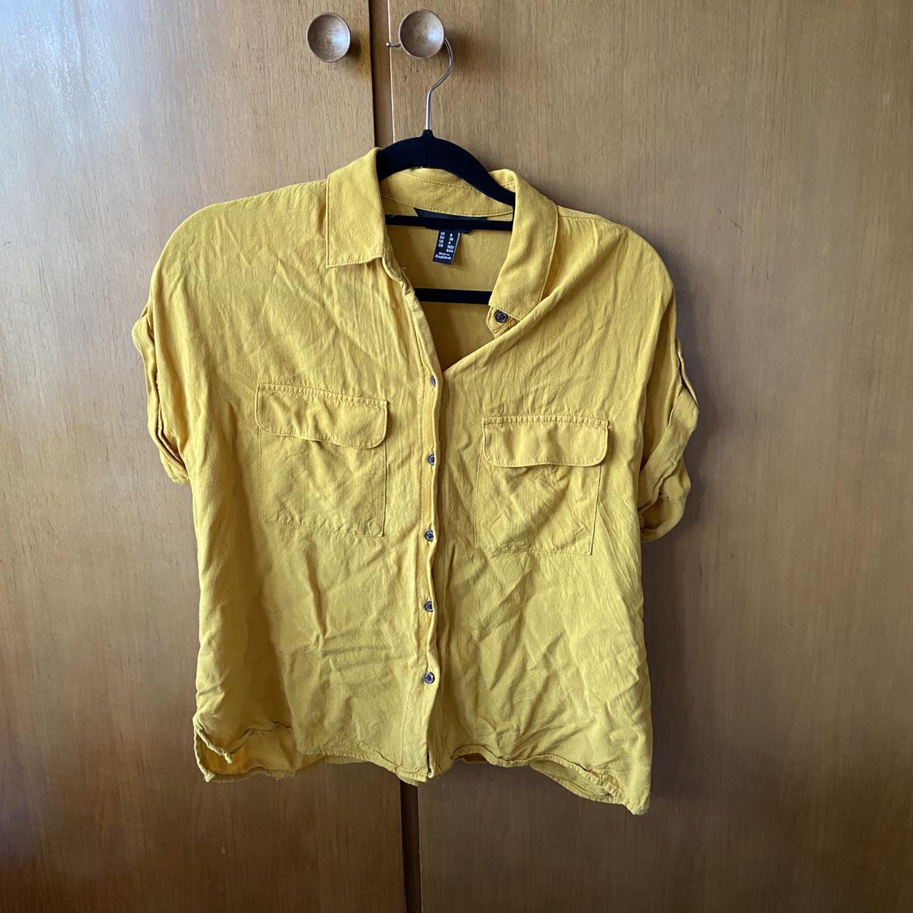New Look Women's Yellow Croptop Depop