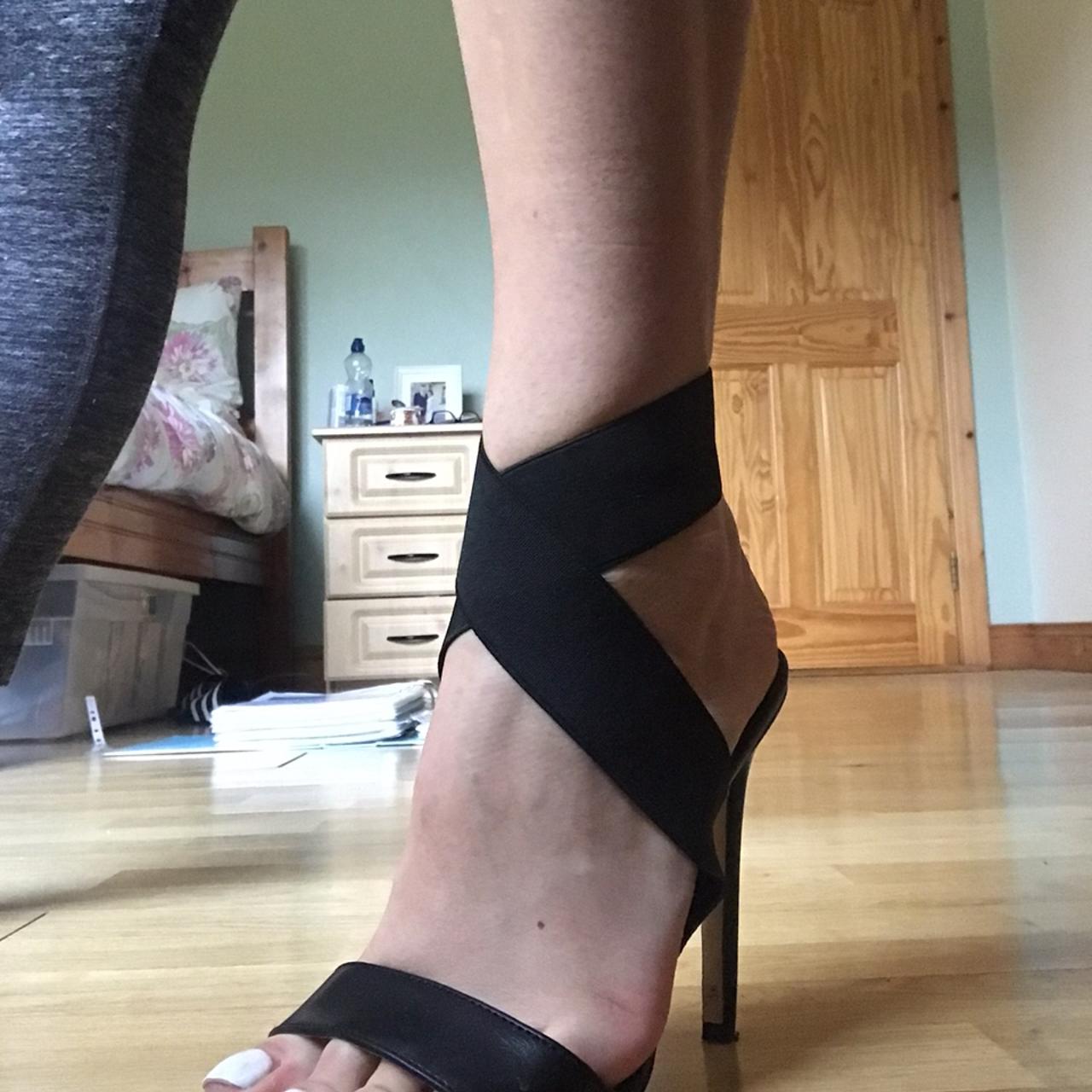 plt white heels