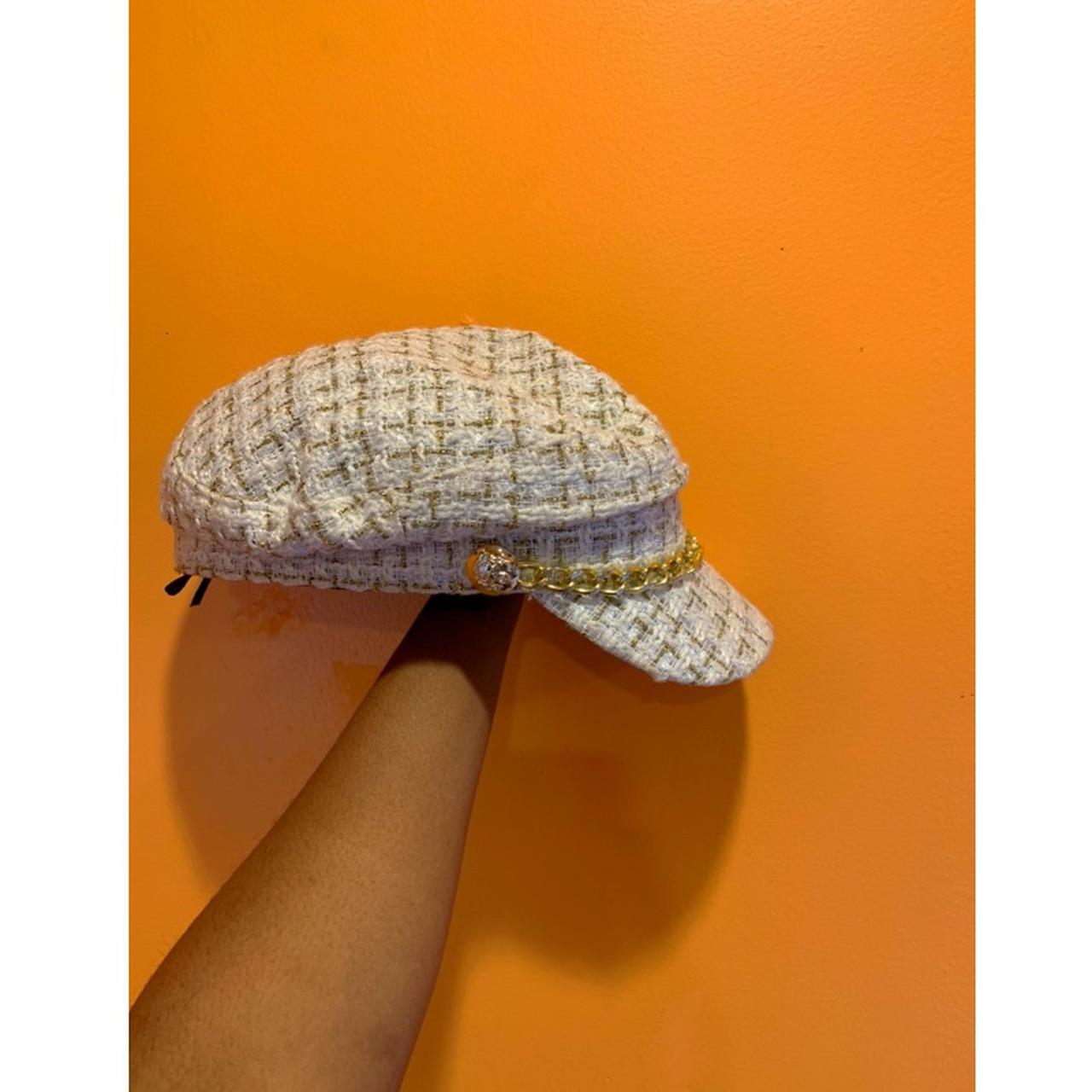 Plaid baker boy hat 🧢 perfect 90’sy2k vibe to... Depop