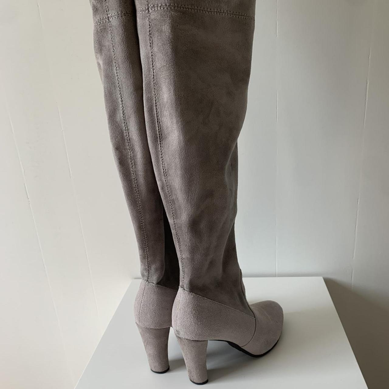 stuart weitzman taupe