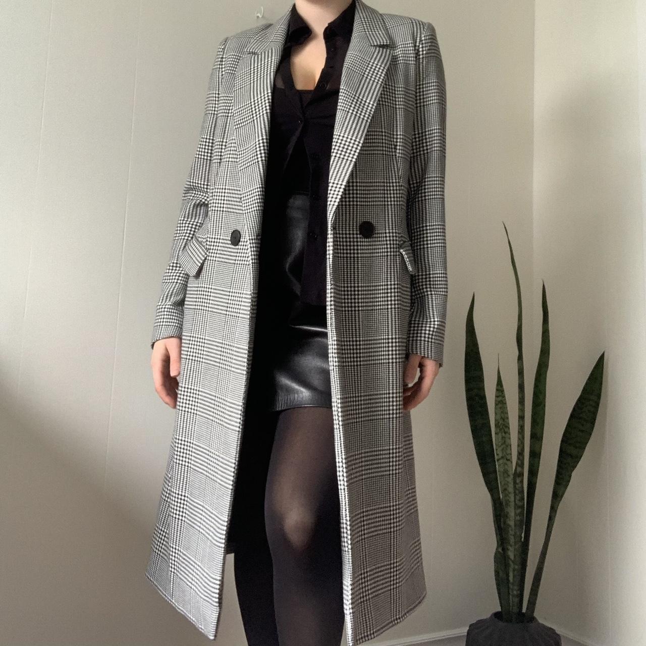 Women's Grey and White Jacket | Depop