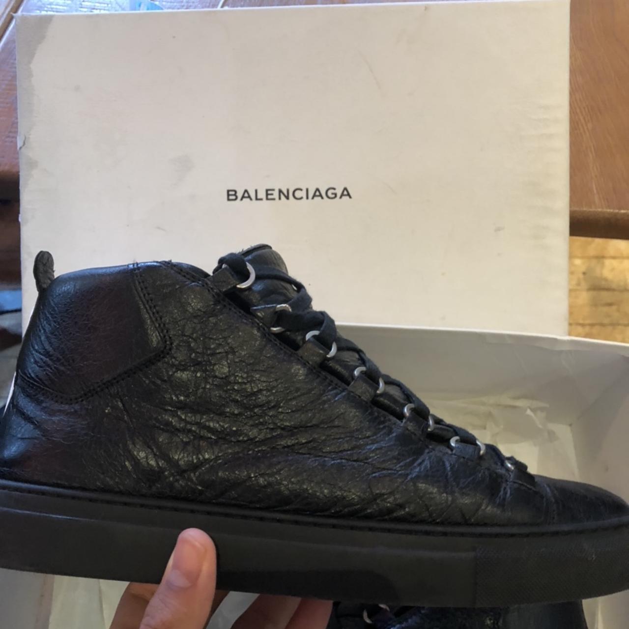 Authentic balenciaga arena shiny black // uk size 7... - Depop