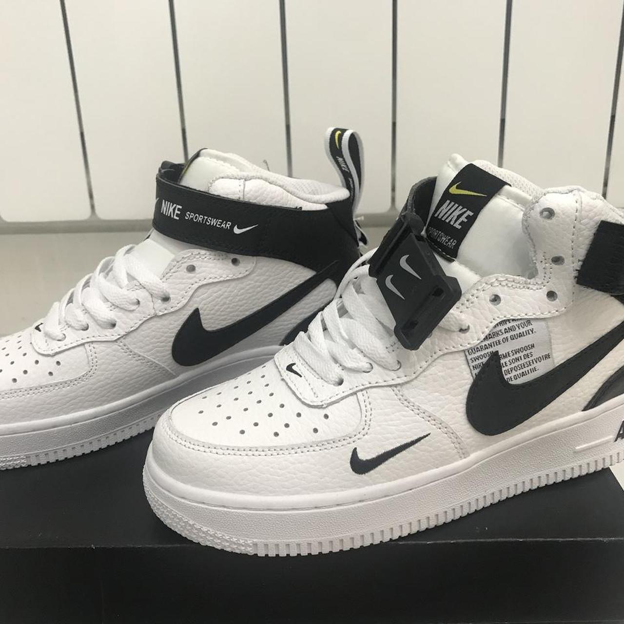 Nike air force 1 mid hot sale 07 lv8 utility white black