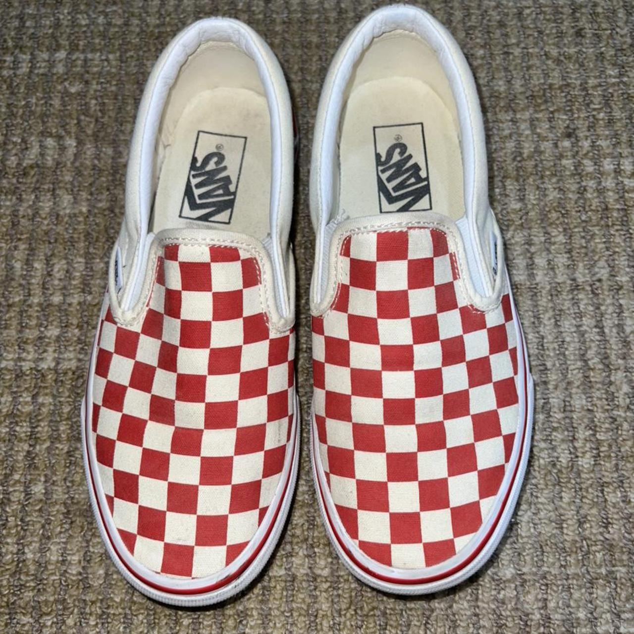 women's size 7 checkered vans