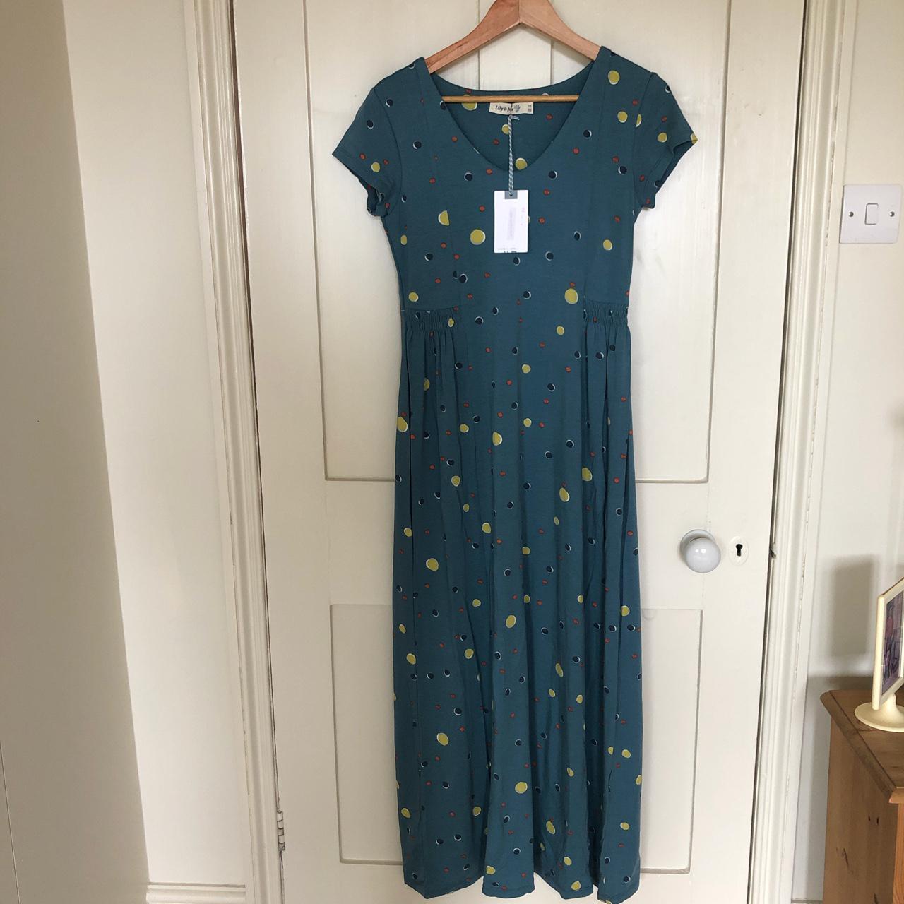 Gorgeous Lily & Me green maxi dress with short... - Depop