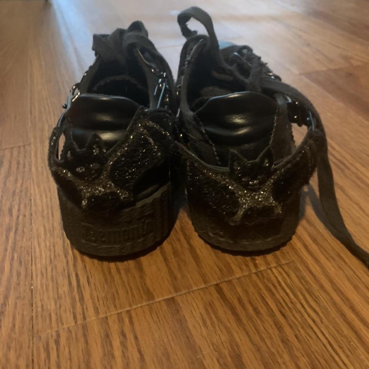 demonias sneakers