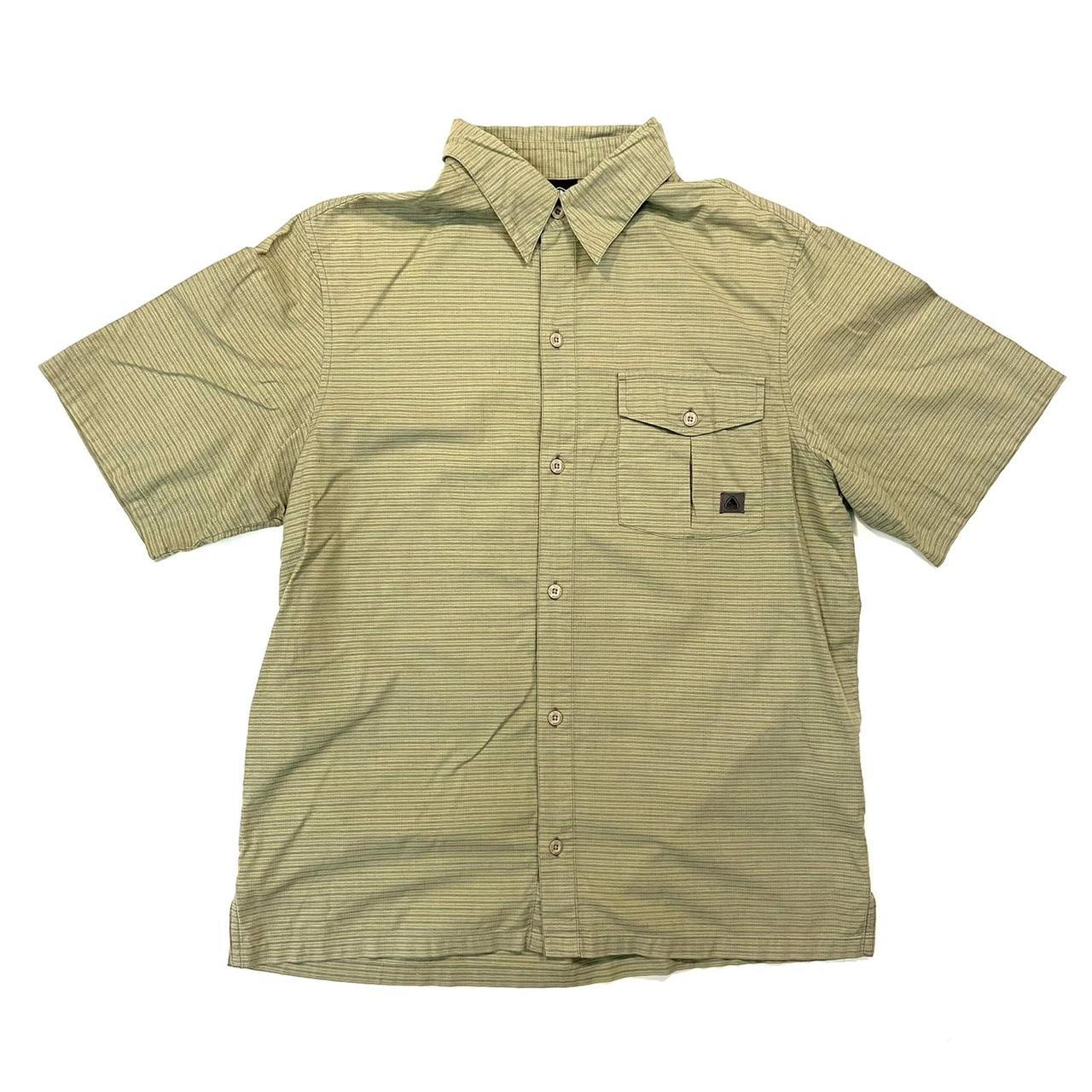 mens khaki nike t shirt