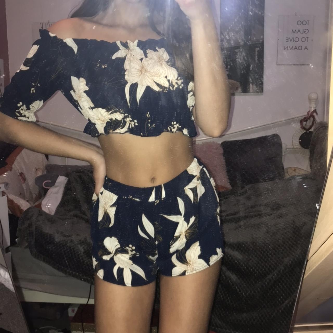 ☁️Blue floral co-ord ☁️Barely worn ☁️size S ☁️Postage is... - Depop