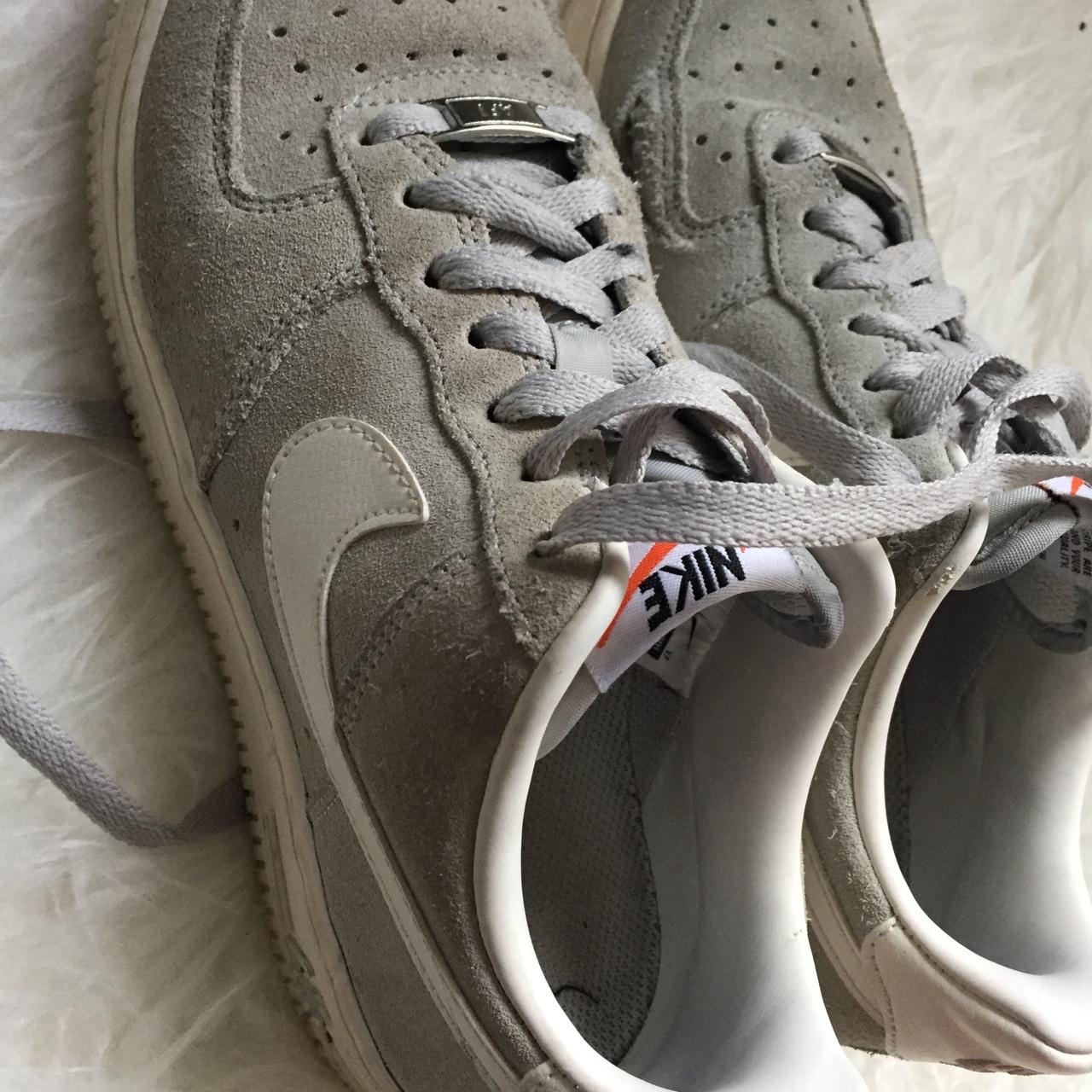 Nike air force 1 wolf grey suede top womens