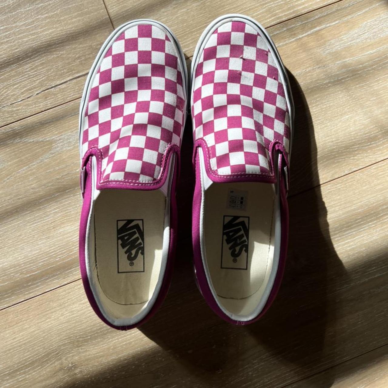raspberry checkered vans
