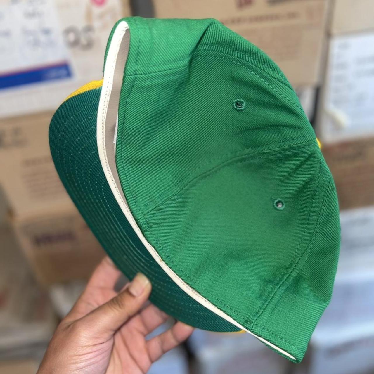 Vintage Oakland Athletics Kelly Green New Era Wool... - Depop