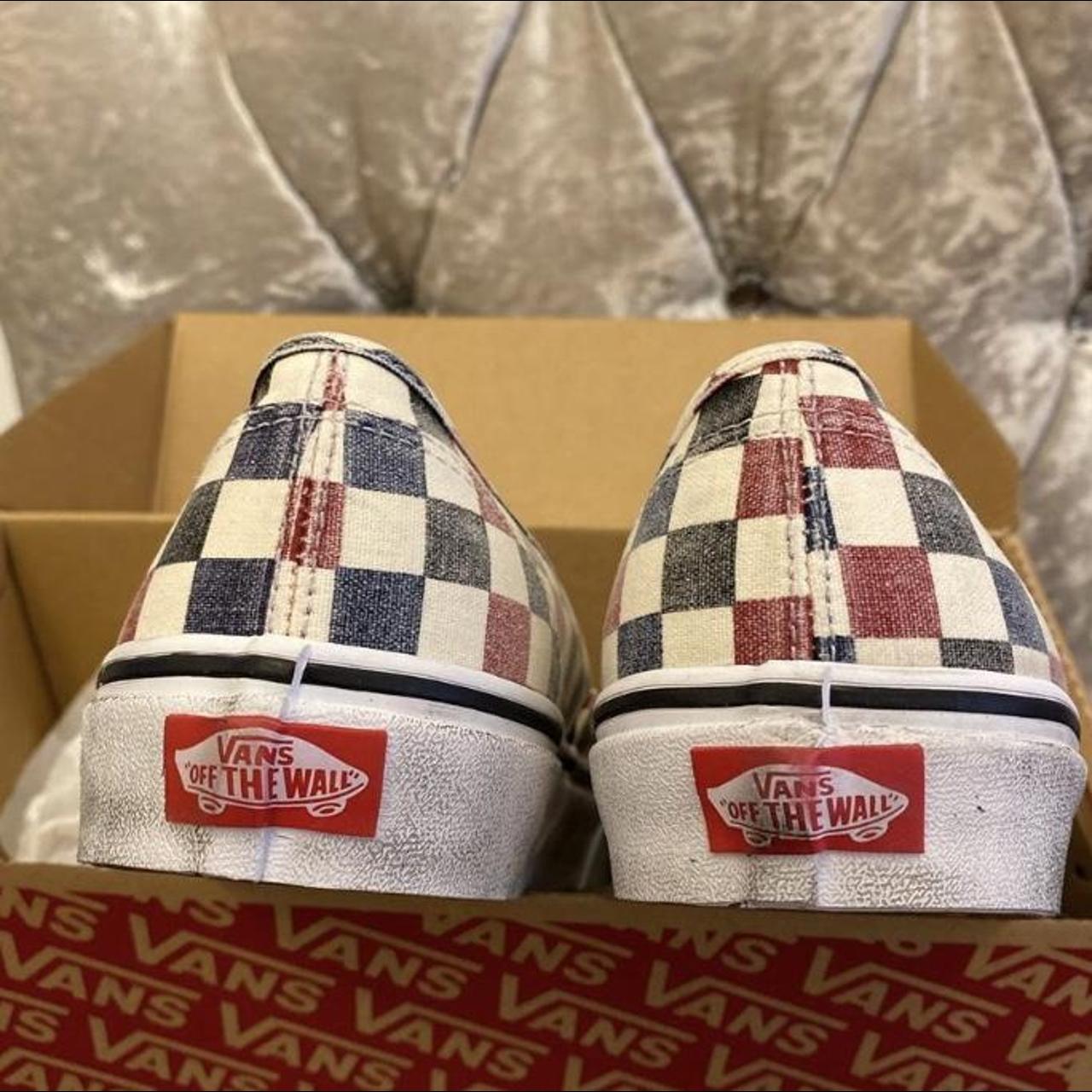 size 6 checkerboard vans