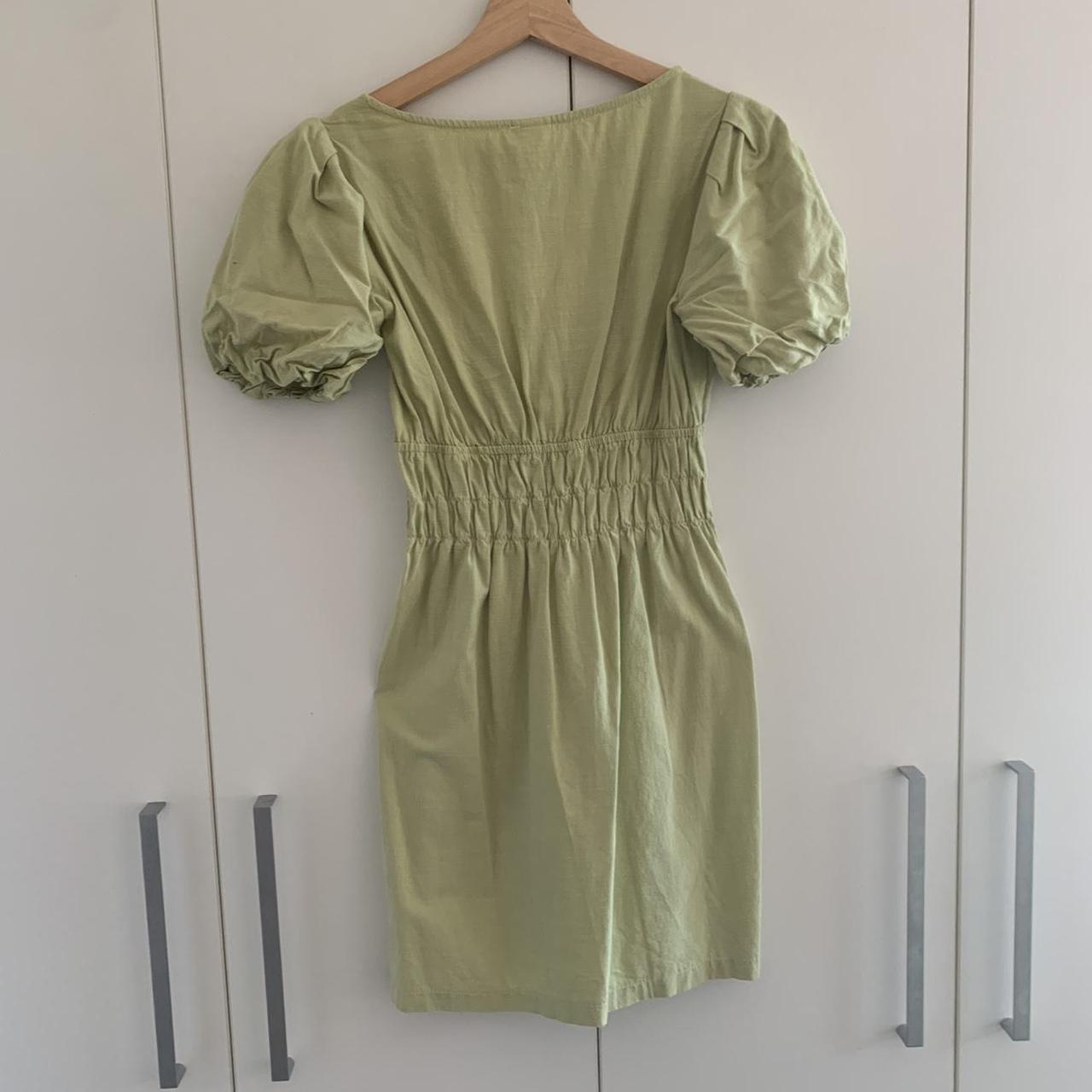 Green dress with puffy sleeves from general pants.... - Depop