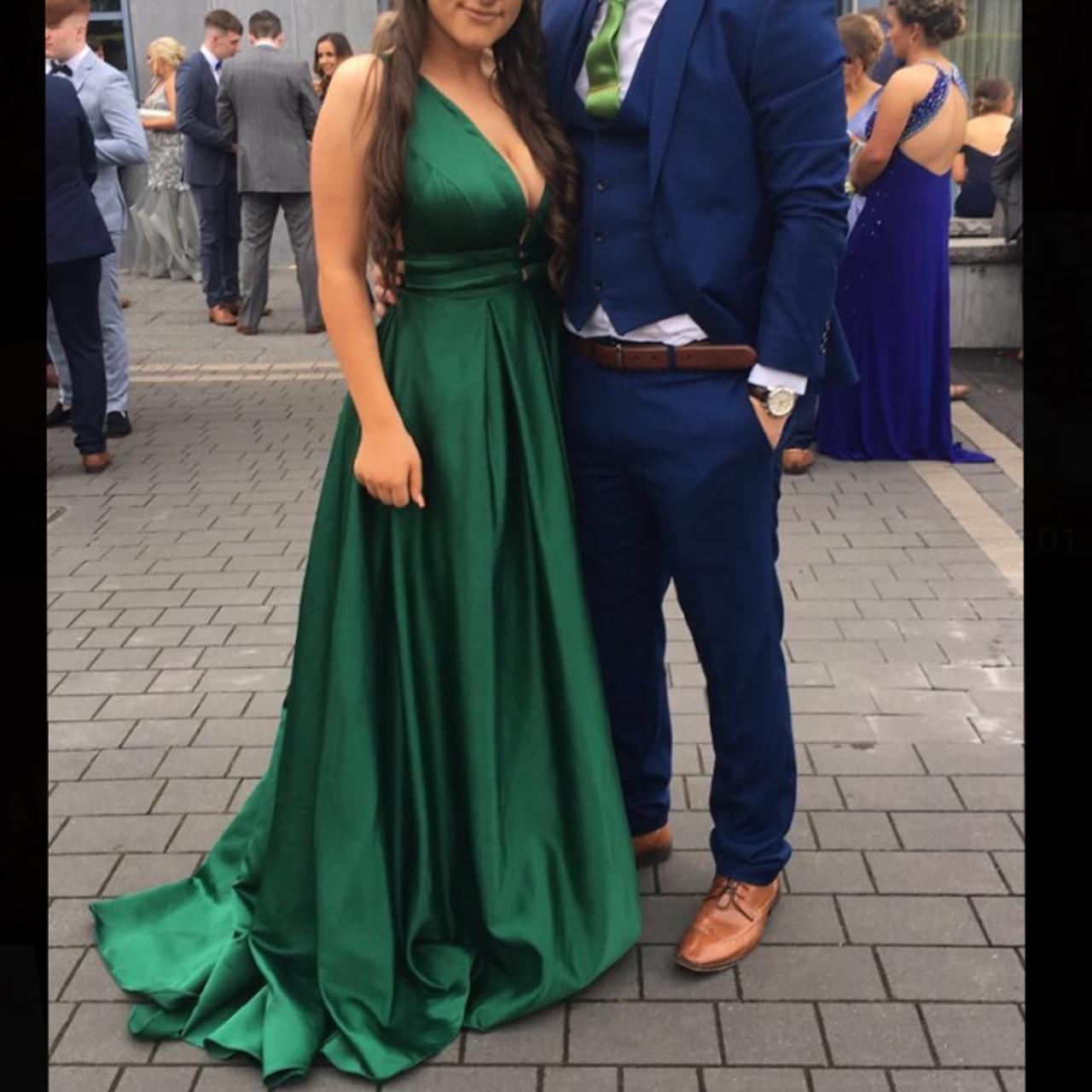Emerald green debs dress. Size 810 In perfect... Depop