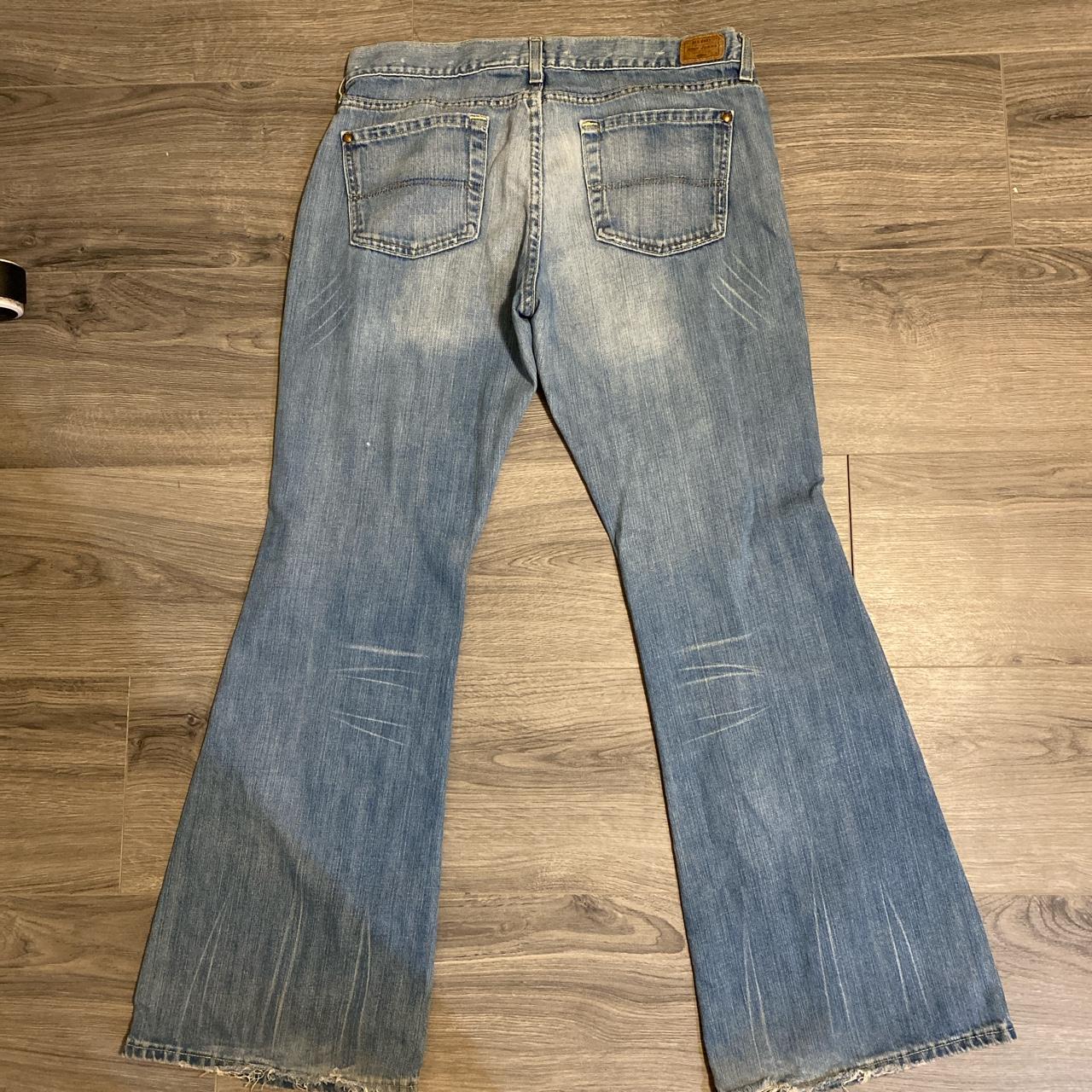 Y2K ultra low rise old navy flare jeans size 10 - Depop