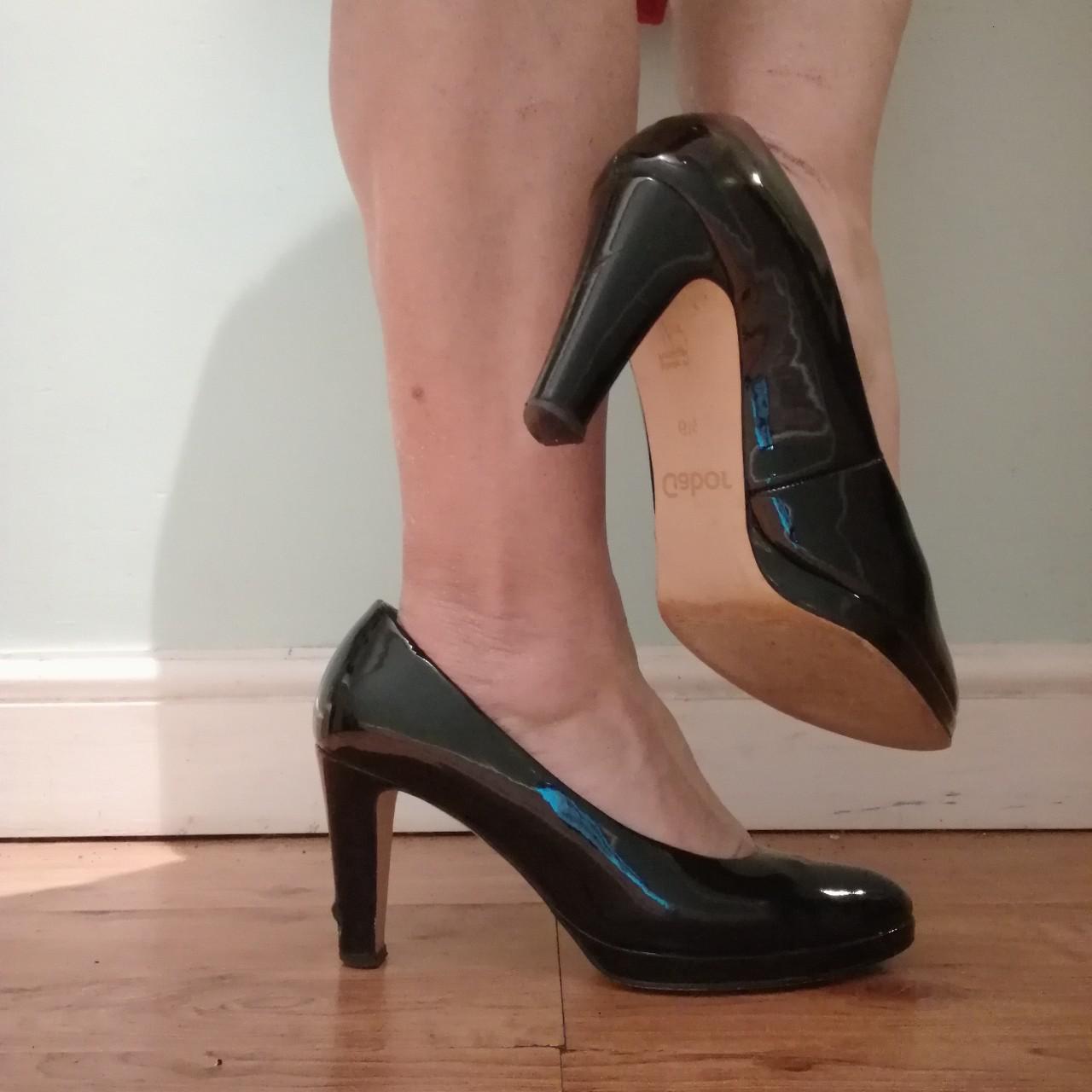 Gabor black patent court hot sale shoes