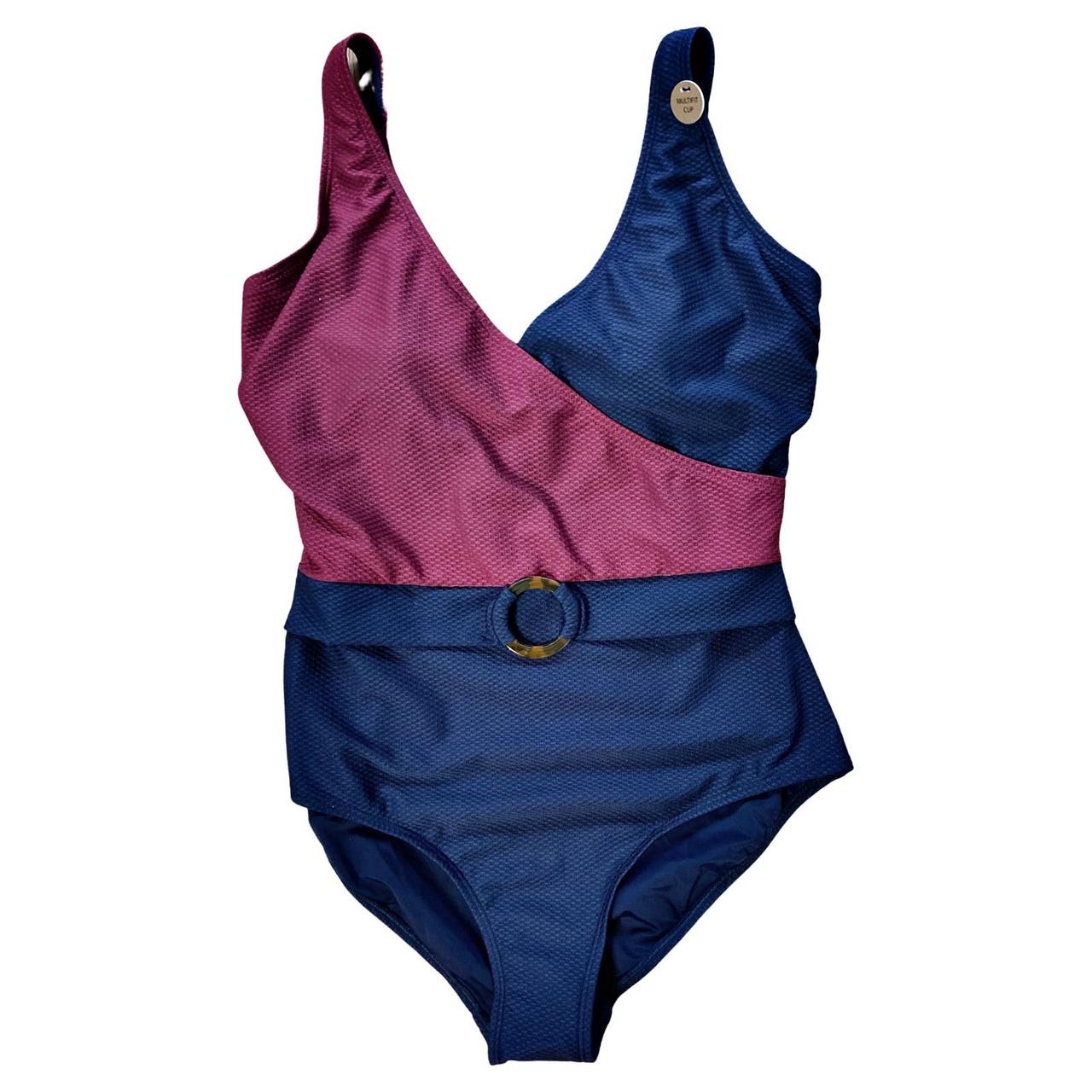 Women's Blue and Red Bikinis-and-tankini-sets | Depop