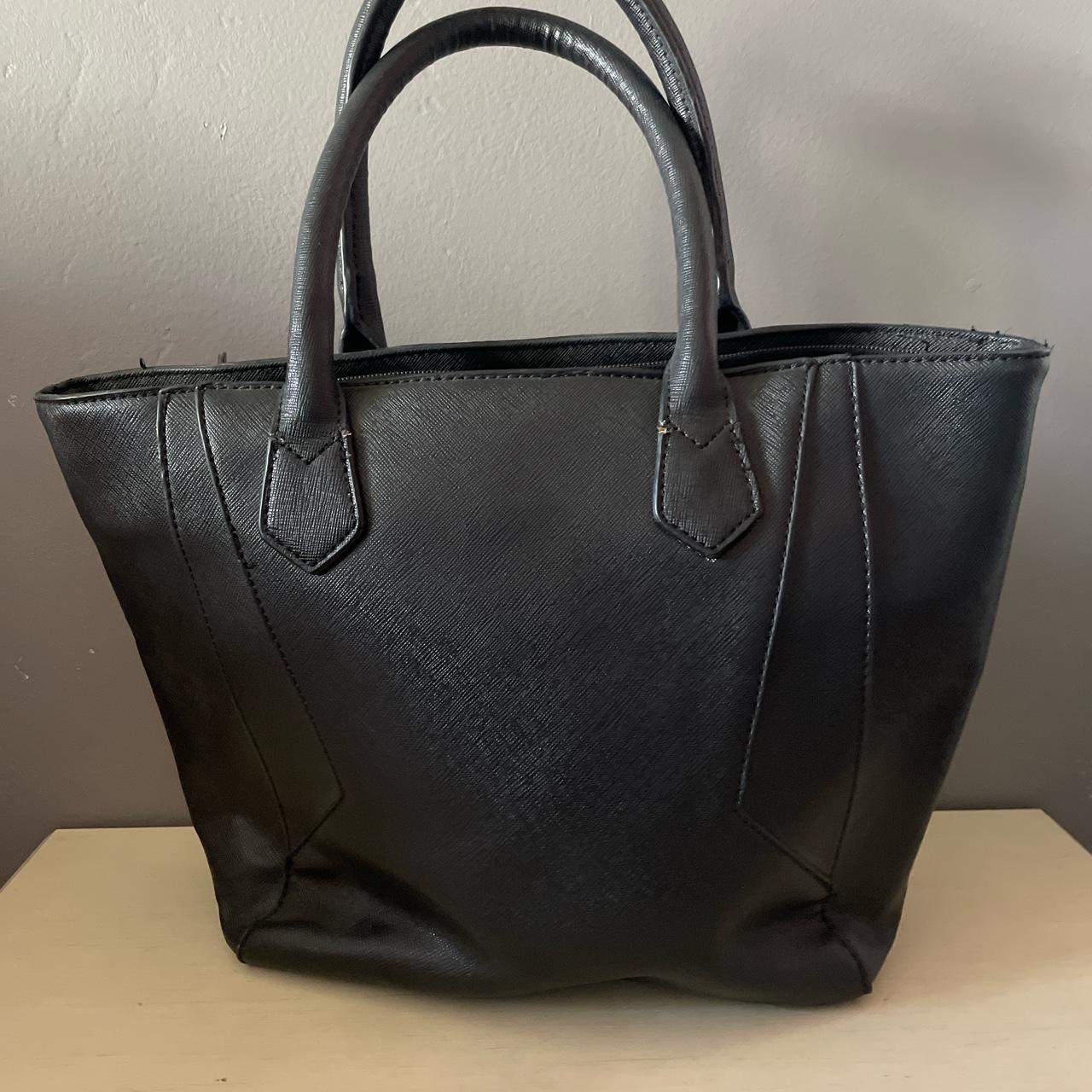 Express Purse Used No markings on outside Bought... - Depop