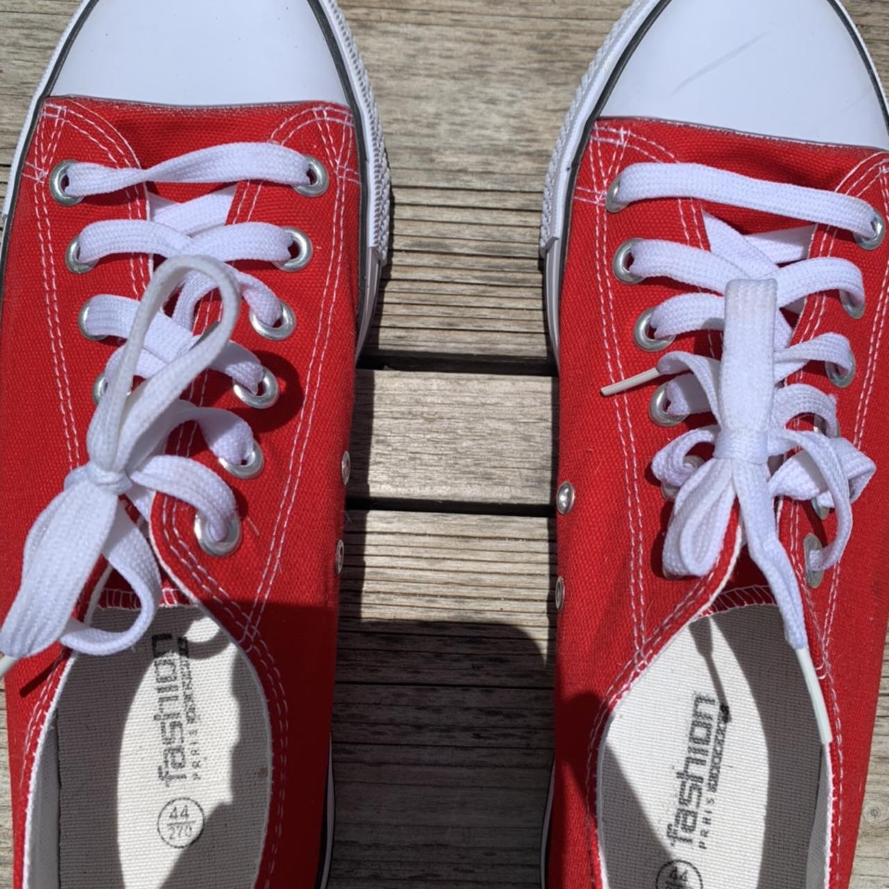 red off brand converse