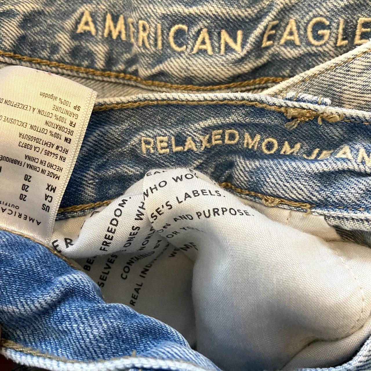 american eagle relaxed mom jogger