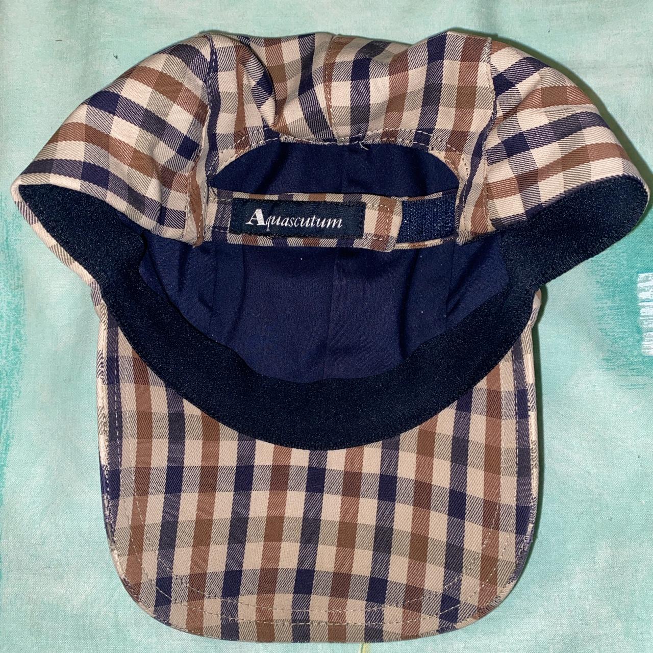 Offers aquascutum v check hat