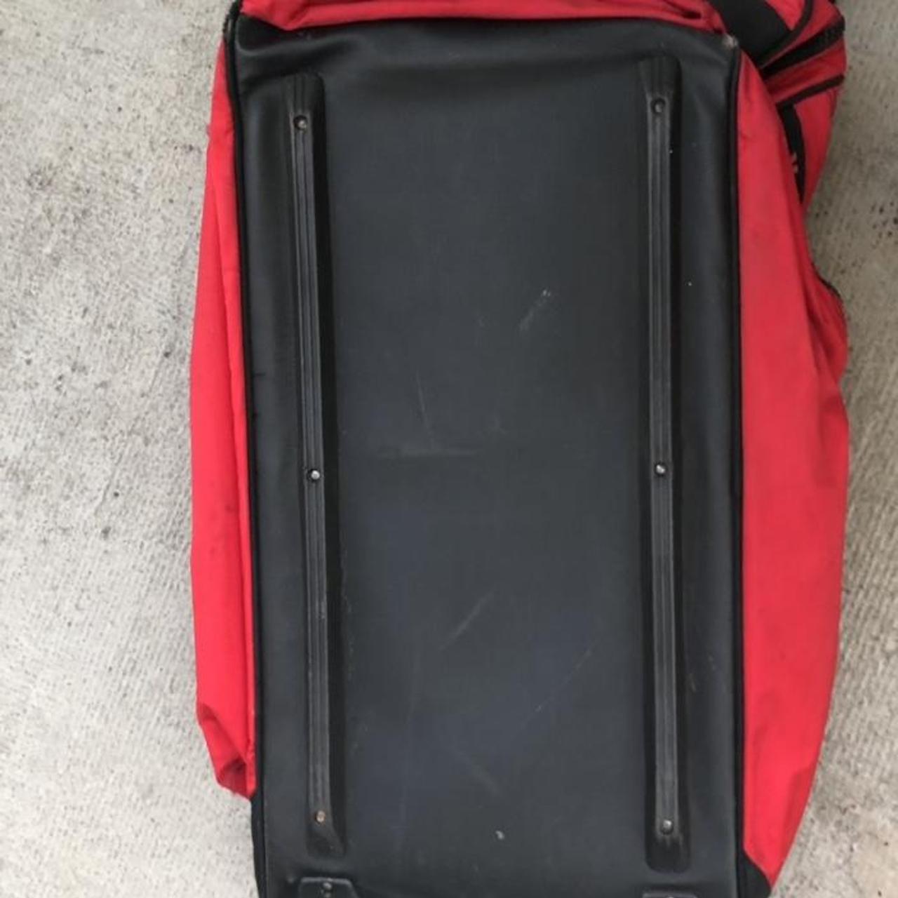 Vintage 90s Marlboro rolling duffel bag with wheels... Depop