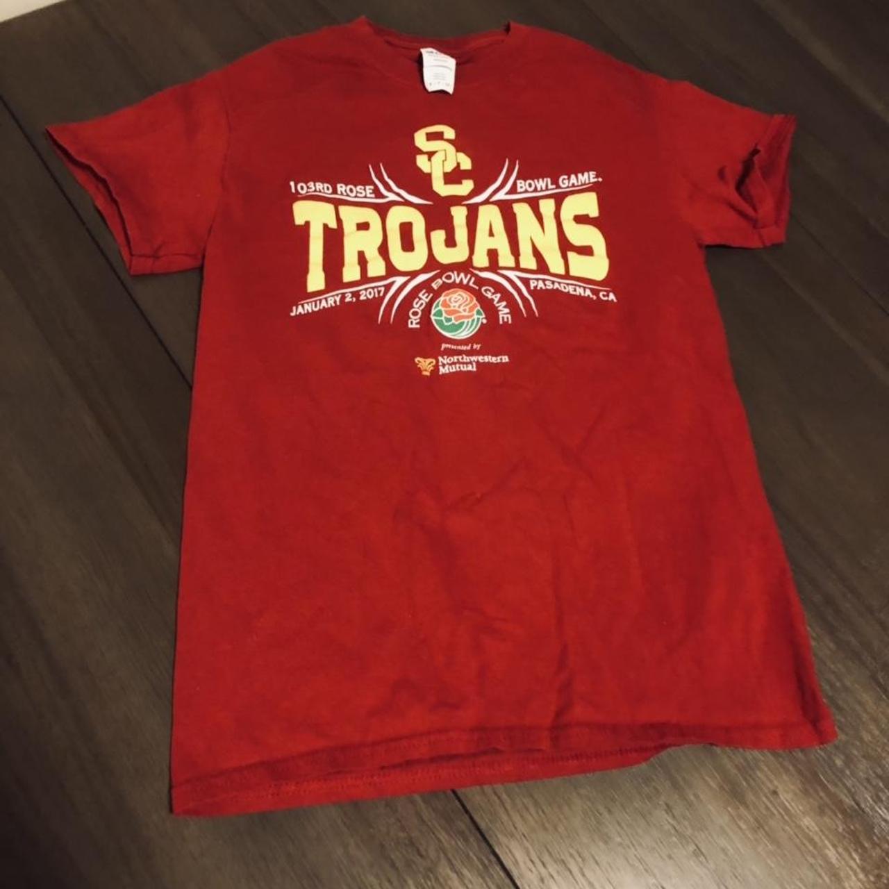 USC Trojans rose bowl tee used no stains or holes... - Depop